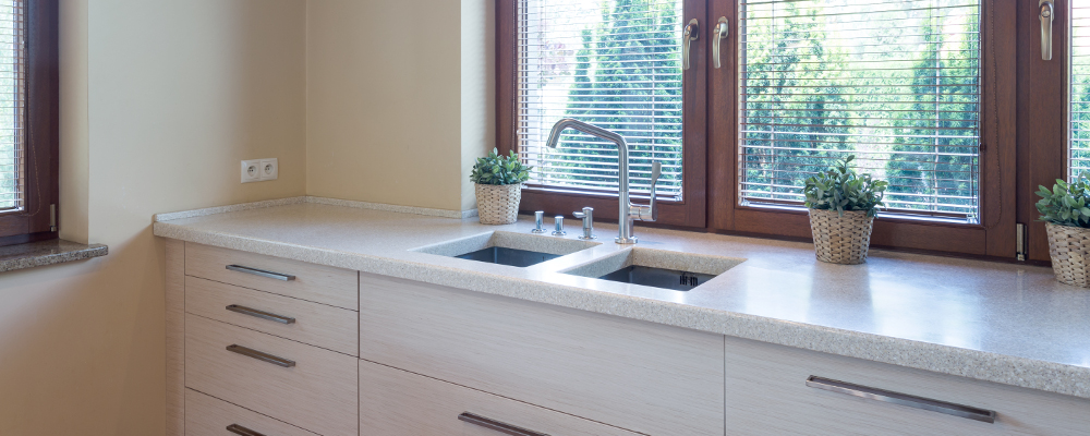 traditional undermount kitchen sink